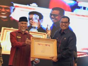 Kota Sawahlunto Bertabur Prestasi saat Penghargaan Pembangunan di Musrenbang Provinsi Sumbar 2024
