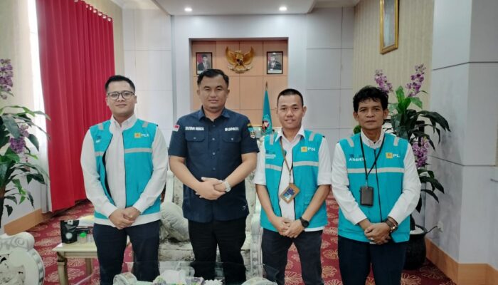 Terima Kunjungan PLN Solok, Bupati Sutan Riska Minta Dharmasraya Terang Benderang saat Lebaran