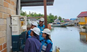 Kisah Srikandi PLN Lanjutkan Perjuangan Kartini, Wujudkan Penerangan Hingga Pulau Terpencil