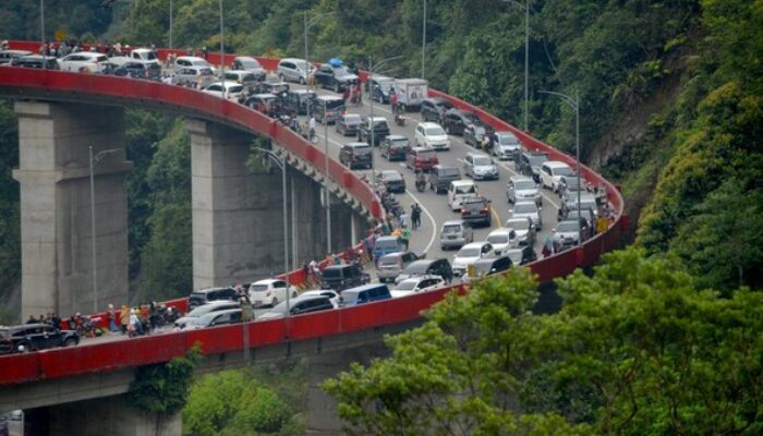 Puncak Arus Balik Lebaran Sumbar 14-15 April, Polisi Ungkap Pelanggaran yang Masih Banyak Dilakukan Pengendara