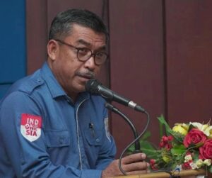 Rektor ITP, Dr. Ir. Hendri Novianto MT