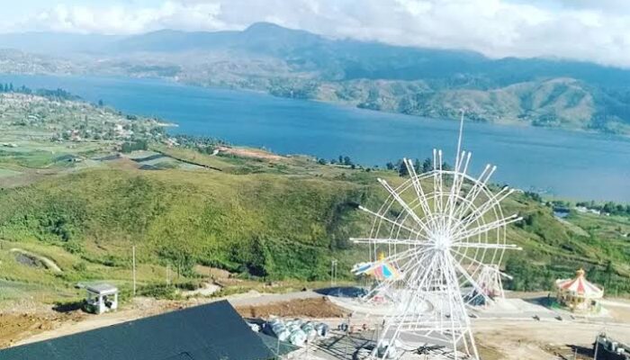 Bukit Cambai Solok, Objek Wisata Menakjubkan yang Dikelilingi 4 Danau dan 4 Gunung