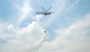 Cuaca Buruk, Helikopter BNPB Sempat Mendarat Darurat saat Modifikasi Cuaca di Langit Sumatera Barat