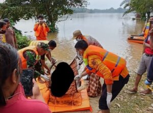 Sampai ke Riau, 3 Mayat Korban Galodo Ditemukan Lagi di Sijunjung Hingga Teluk Kuantan Singingi, Berikut Ciri-cirinya!