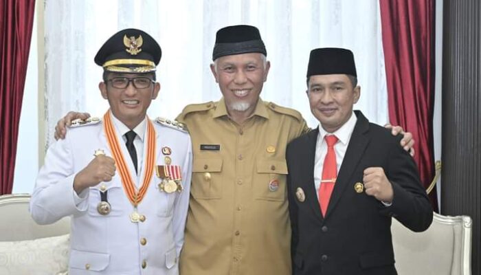 Pamit Temui Gubernur Sumbar, Mahyeldi Apresiasi Duet Hendri Septa-Ekos Albar Selama Pimpin Kota Padang