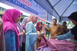 Pekan Budaya Talawi Hilie, dari Festival Tradisional Hingga Makan Lomang Batungkek
