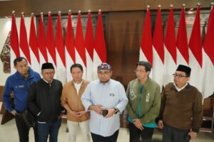Terbang ke Arab Saudi, Menang Yaqut Cek Persiapan Akhir Pelayanan Haji