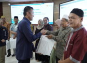 GM Eric Rossi Lepas 36 Pegawai PLN UID Sumatera Barat Menuju Tanah Suci