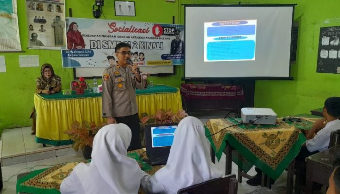 Sosialisasi di SMPN 2 Kinali, Kapolres Pasbar: Ayo Semua, Kita Jaga Jangan Biarkan Bullying Terjadi!