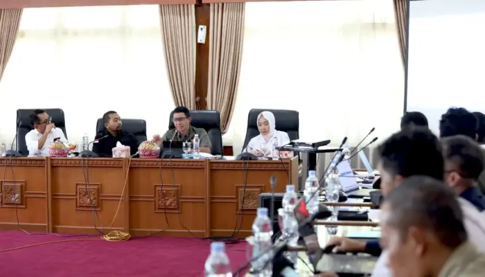 Sederhana! Begini Cara Kerja Peringataan Dini Galodo Gunung Marapi yang Diusulkan Kepala BNPB