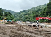 Kawal Pemulihan Galodo di Sumbar, Kepala BNPB Tegaskan Tak Ada Lagi Bangunan di Sepanjang Aliran Sungai!