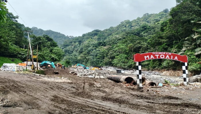 Kawal Pemulihan Galodo di Sumbar, Kepala BNPB Tegaskan Tak Ada Lagi Bangunan di Sepanjang Aliran Sungai!