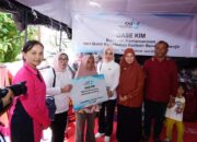 Ketum Bhayangkari dan Istri Menteri Kunjungi Korban Galodo di Tanah Datar