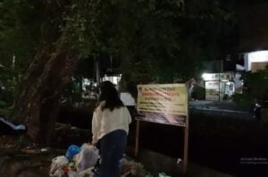 Diciduk OTT Pol PP Padang, Empat Ibu Muda Cantik Terancam 3 Bulan Penjara Karena Buang Sampah Sembarangan