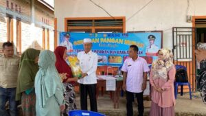 Bantu Sembako Warga Jelang Idul Adha, Pemkab Pasbar Gelar Pasar Murah di Nagari Simpang Timbo Abu Kajai