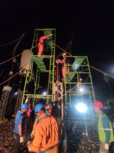 Listrik Padam Semalaman, Usaha Masyarakat Terganggu