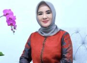 Nicke Widyawati Dinobatkan Sebagai Pemimpin Bisnis Perempuan Terkemuka Indonesia 