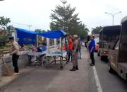 Satpol PP Padang Bongkar Lapak PKL di Sepanjang Jalan Hamka Tabing