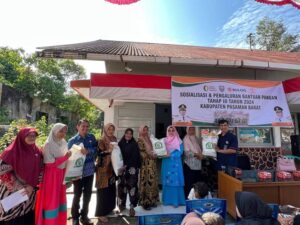 731 Keluarga di Nagari Talu dan Tabek Sirah Terima Beras CPP dari Pemkab Pasaman Barat