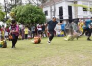 Tak Ada di HP, Permainan Tradisional Buat Peringatan Harganas “Super Meriah” di Pariaman