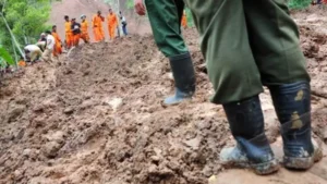 15 Orang Tewas, Puluhan Korban Masih Tertimbun Longsor di Lokasi Tambang Emas Nagari Sungai Abu Solok