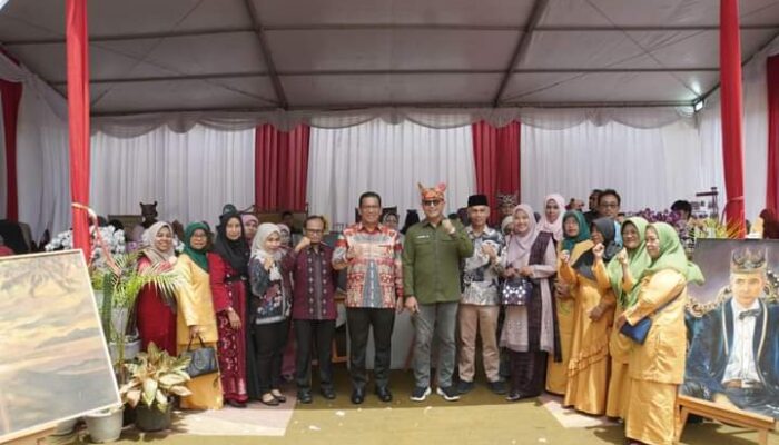 Kolaborasi dengan Pemprov, Festival Ekraf Promosikan Produk Unggulan UMKM dan Pariwisata Padang Panjang
