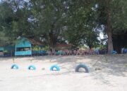 Setelah “Mangkilek”, Pj. Wali Kota Pariaman, Roberia Imbau Pedagang dan Pelaku UMKM Jaga Kebersihan Pantai