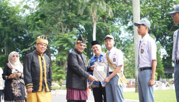 Peringati 96 Tahun Sumpah Pemuda, Siswa SLTA di Sumatera Barat Berikrar “No Tawuran!”