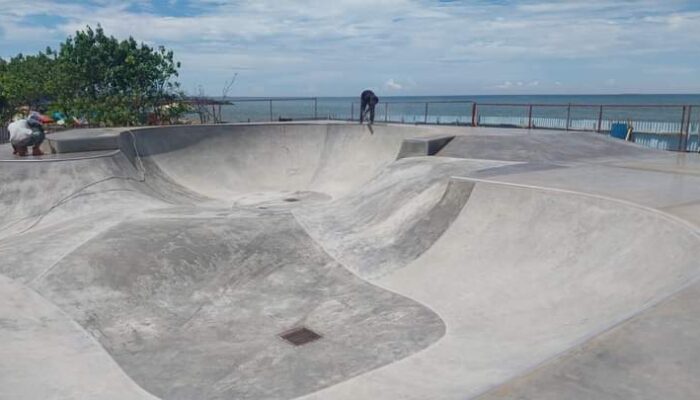 Satu Lagi Fasilitas Umum Daya Tarik Pantai Padang Selesai Dibangun, Arena Kawula Muda Banget!