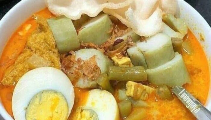 Cara Cepat Bikin Lontong Sayur, Rasanya Bikin Sekeluarga Ketagihan