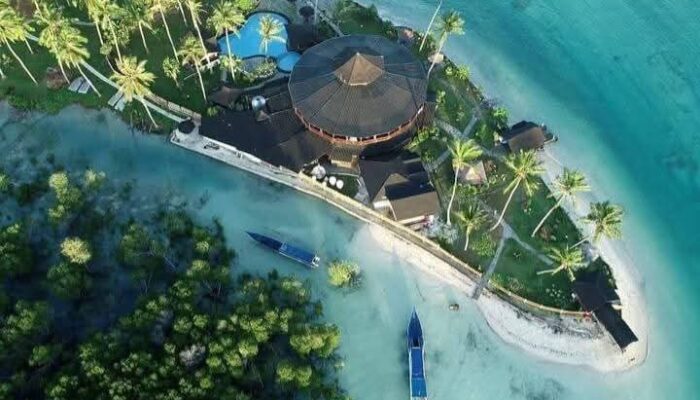 Pantas Saja Turis Asing Rela Antri, Ternyata Pulau-Pulau di Mentawai Jauh Lebih Indah dari Mimpi!