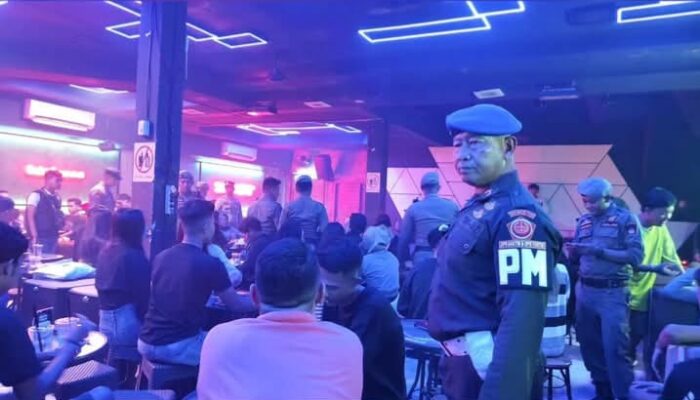 Tim Gabungan Amankan Lagi 3 Wanita Tanpa KTP saat Razia Tempat Hiburan di Padang