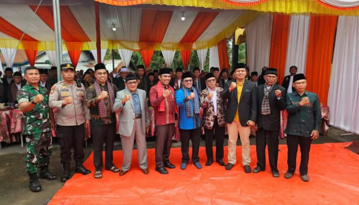 Perantau Nagari Sabu “Sakato” Santuni Anak Yatim dan Bagun Gedung Serba Guna di Kampung