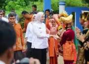 Bupati Annisa Suci: Anak Dharmasraya Tidak Boleh Putus Sekolah!