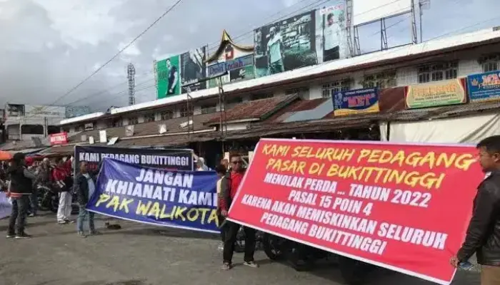 Mahasiswa UNP Bedah Tantangan Pembangunan Bukittinggi di Tengah Persoalan Sosial Masyarakat