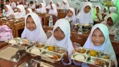 Ratusan Siswa Keracunan Makanan Bergizi Gratis, Sebagian Dirawat di Rumah Sakit