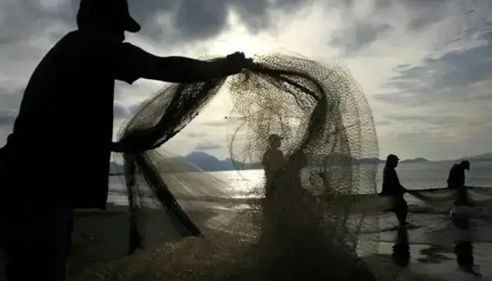 Stop Gunakan Lampara Dasar! Pemerintah Siapkan Alat Tangkap Alternatif Bagi Nelayan Air Haji