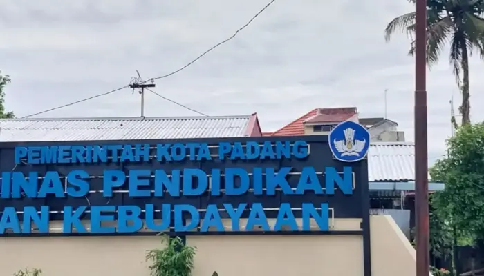 SPMB Online SMP Kota Padang Dibuka, Pendaftar Bisa Pilih Dua Sekolah