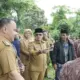 Bupati Tanah Datar, Eka Putra saat kunjungan kerja ke Nagari Jaho, Senin (14/07/25).