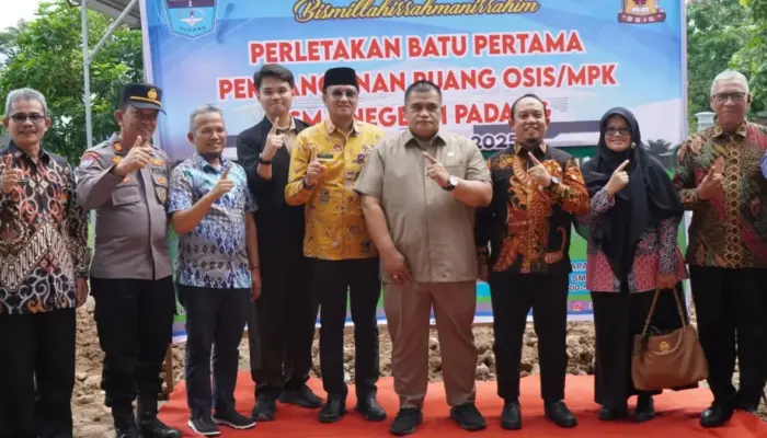 Bangun Kantor OSIS/MPK, SMAN 1 Padang Siapkan “Laboratorium” Kepemimpinan Siswa