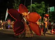 Tarian Kolosal “Satujuan” Tampil Memukau saat Pembukaan Pawai Telong Telong HJK Padang