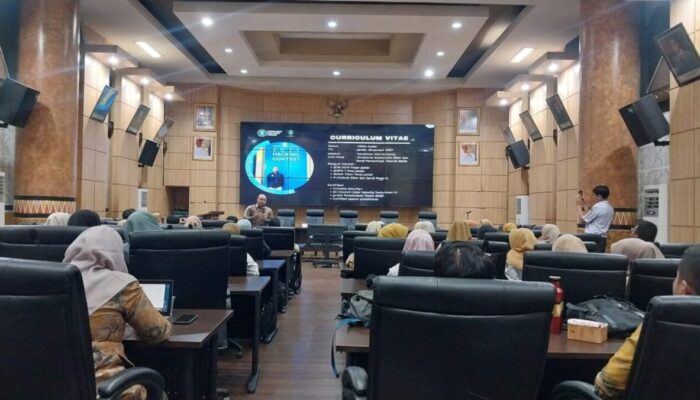 Diskominfo Padang Bekali Guru dari Serangan Siber