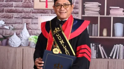 Raih Doktor di Universitas Trisakti Jakarta, Ini Sederet Gelar Pendidikan Bupati Padang Pariaman