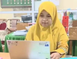 Jejak Sang Guru di Balik Layar Pintar Digital