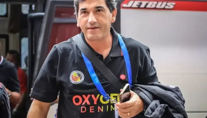 BREAKINGNEWS: Semen Padang FC Resmi Berhentikan Pelatih Eduardo Almeida