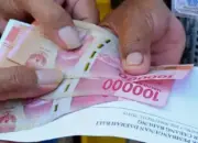 Pemerintah Bagi-bagi Duit untuk Masyarakat KPM, Nilainya Rp300 Ribu Per Bulan