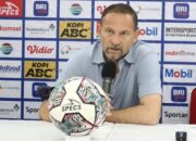 Resmi! Dejan Antonic Pelatih Baru Semen Padang FC Ganti Eduardo Almeida