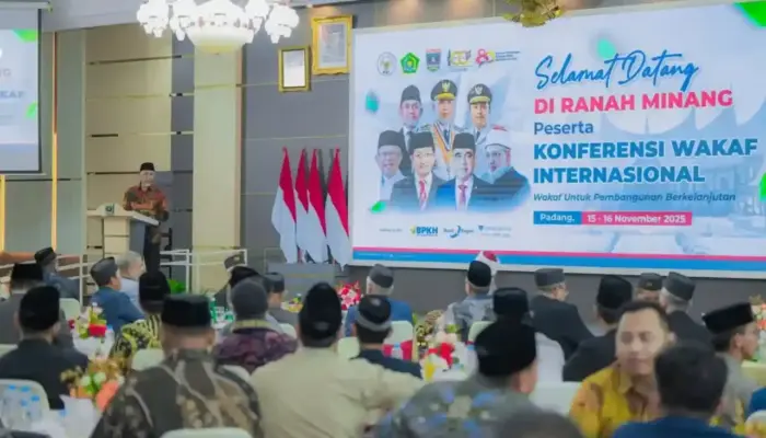 Gubernur Mahyeldi Dorong Pengembangan Potensi Wakaf untuk Penggerak Ekonomi Umat