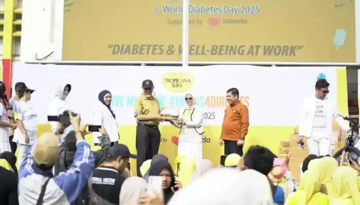 World Diabetes Day 2025 di Padang: Ternyata 180 Ribu Warga Sumbar Hidup “Diserang” Gula