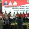 Daftar Penerima Bonus Atlet dan Pelatih Sumbar Berprestasi Senilai Total Rp9 Miliar